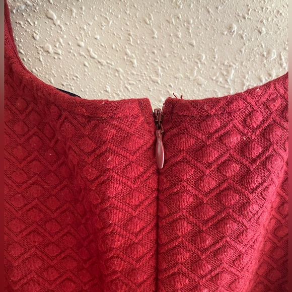 Blue Rain Red Dress - Picture 5 of 5